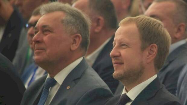 Томенко и Романенко поздравили ветеринаров Алтайского края