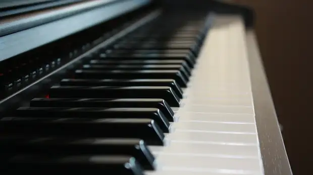 Открыт приём заявок на участие в конкурсе молодых композиторов «Партитура»