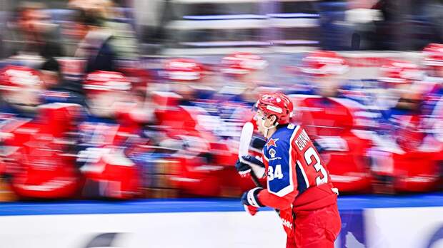 Дубль Гурьянова помог ЦСКА обыграть СКА и повести в серии 3:1