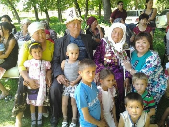 Мать160 детей: как киргизская девушка стала матерью для детей-блокадников блокада, киргизия, ленинград, мать