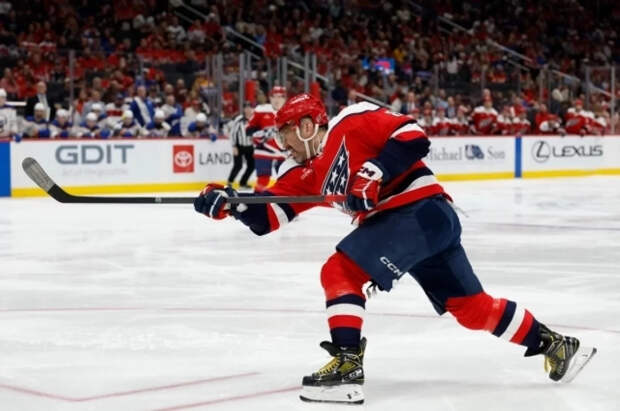 Овечкин вышел на 9-е место по набранным очкам в НХЛ с учетом плей-офф