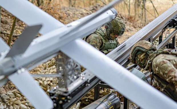 Ночной удар по Украине: 40 «Ланцетов» кружили над Киевом, Зеленский понял, что на него началась охота