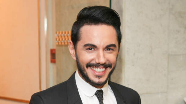 «Моя супруга трудоспособна»: почему Родригез через суд урезал алименты на детей