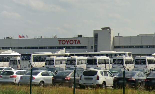 Смольный: в 2026 году в Петербурге перезапустят все автозаводы