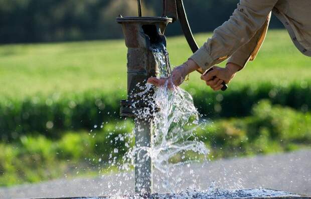 О чём нужно знать дачнику, задумываясь о водоносной скважине
