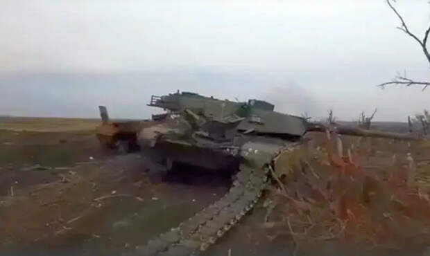 NYT: Большая часть переданных ВСУ танков M1A1 Abrams подбита в боях, остатки техники отведены от линии фронта