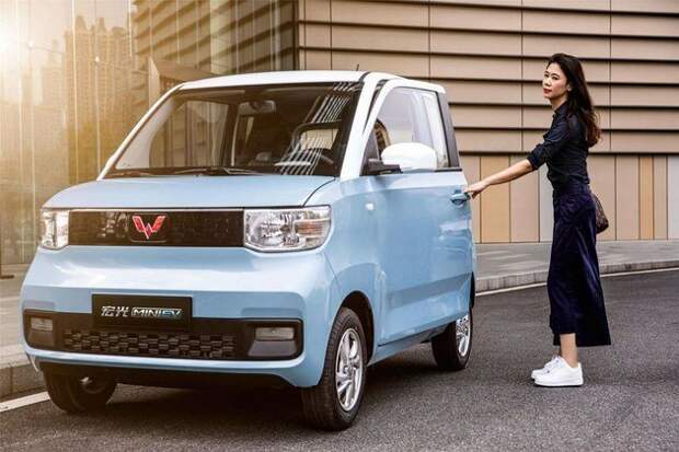 Hongguang Mini ev 丨 Он изменил всю отрасль «Народный самокат»