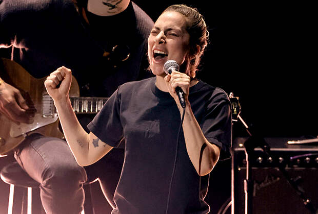 Lady Gaga Performs 'Hold My Hand' From Top Gun at the Oscars — Watch