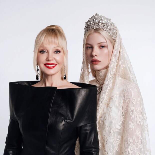 Валерии подарили трек с ИИ-Снегурочкой