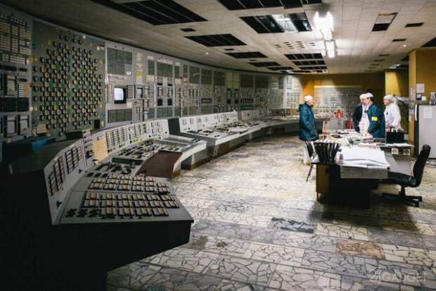 Туристам сталкерам открыли доступ на Чернобыльскую АЭС