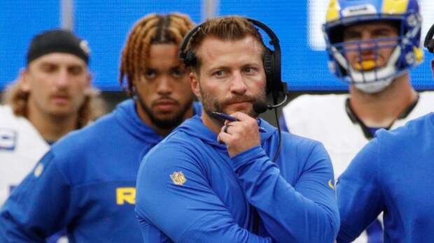 sean mcvay rams sidelines 49ers game