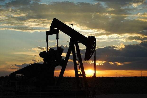 Нефть Urals впервые за семь лет превысила $90 за баррель в Европе