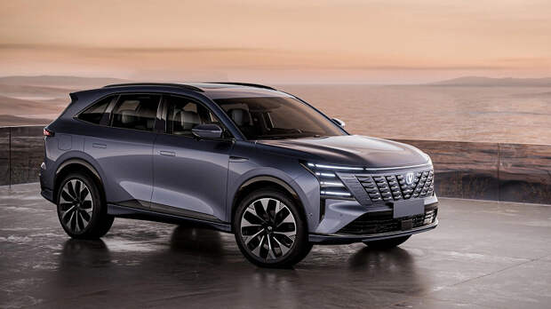 Перед тем, как появиться в России, новый Changan CS75 Plus вышел на рынок Казахстана: 235 л.с., 8-ступенчатый «автомат», полный привод — 2,36 млн рублей