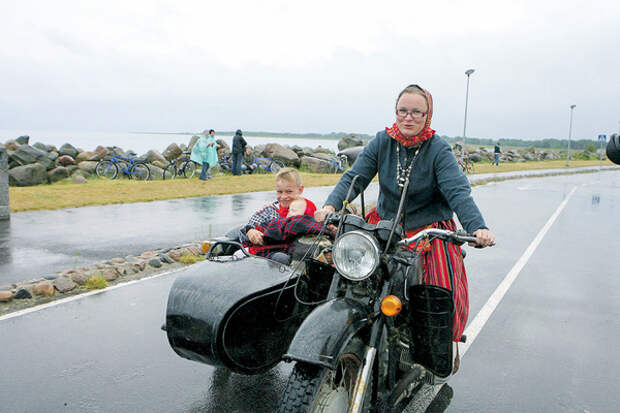 Кихну — остров женщин на мотоциклах Эстония, Мотоциклы, Длиннопост