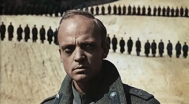 Генерал Хлудов: что стало в реальной жизни с героем фильма «Бег»