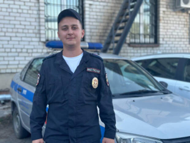 Пожилая супружеская пара из Челябинской области поблагодарила полицейского за спасение из лесной западни