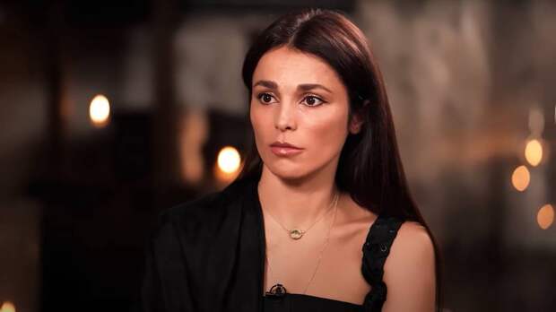 Сати Казанова получила монашеский статус