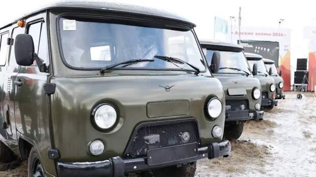 Опубликованы кадры испытаний беспилотной «Буханки» в зоне СВО