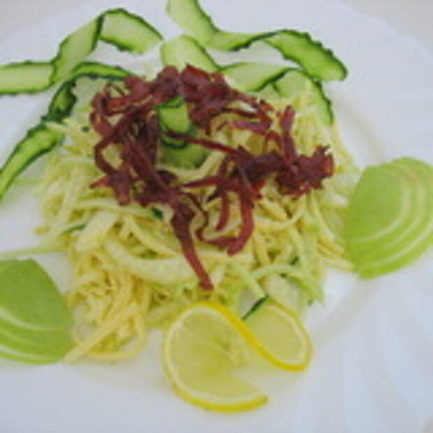 Вкусно-витаминный хрустящий салат
