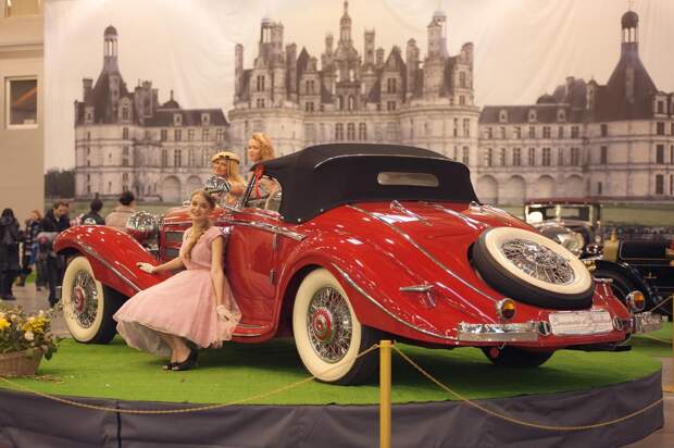 Выставка ретроавтомобилей и антиквариата Олдтаймер-галерея, фото пресс-служба