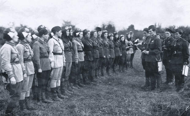кубань, война, таманский, полуостров, легкобомбардировочный, авиаполк, женщины, пилоты, немцы, севастополь, ночные, ведьмы