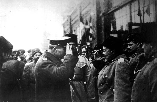 Как английский король наградил выдуманного русского генерала