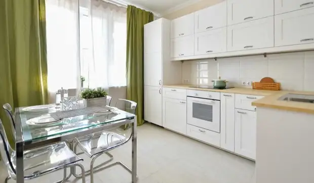 В Москве более 15 тысяч семей воспользовались бесплатной помощью при переезде по реновации