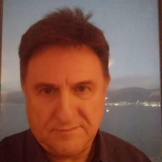 Александр Халдей