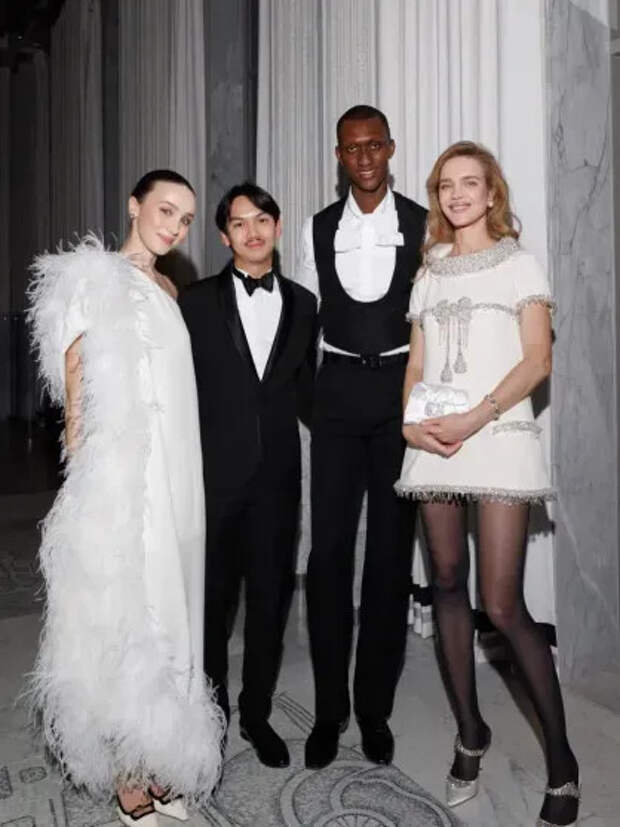 Мэри Лист, Наталья Водянова и гости вечера