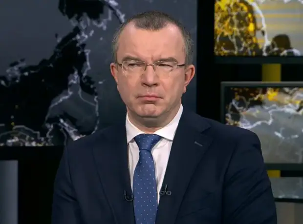 "Откуда деньги?" Пронько напомнил, о чём силовики должны спросить звёзд, бегущих из России