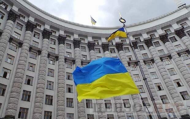 Украинский кабмин планирует разрешить коррупционерам откупаться от наказания
