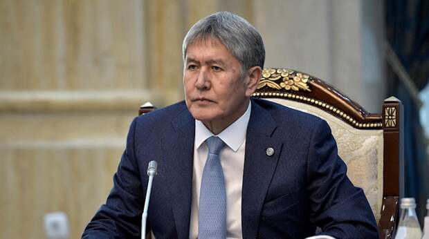 Бежавший в Европу экс-президент Киргизии лишен всех госнаград