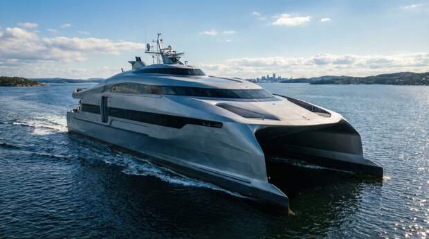 Электрический паром совершил 160-мильный рейс