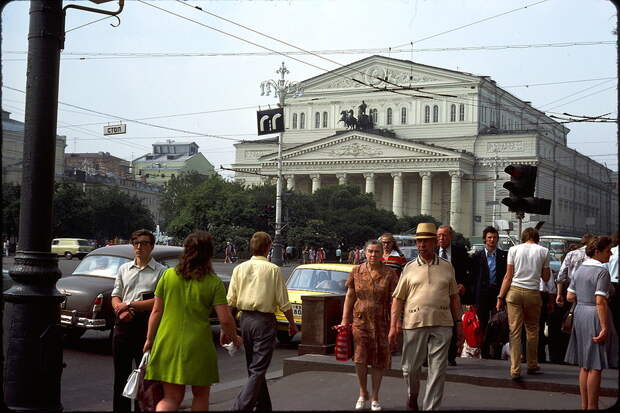 1976 Moscow Dupaquier.jpg