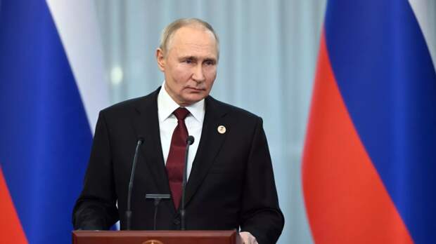 Путин по случаю Дня Победы направил послания лидерам и гражданам других стран