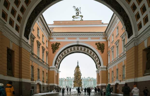 Петербуржцам пообещали аномально холодный Новый год