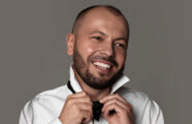 Музыка: Потерял жену в автокатастрофе, а через 2 года привёл сыну мачеху на 10 лет младше: Как живет Ярослав Сумишевский после вдовства