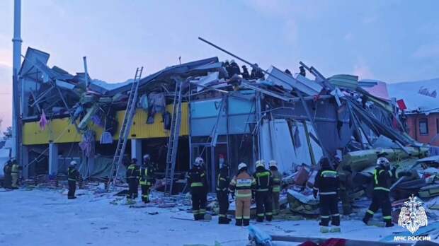 Обрушившийся в Новосибирске ТЦ был построен самовольно