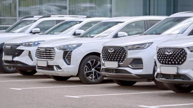 Доля китайских марок в продажах новых автомобилей в России снизилась до 40%