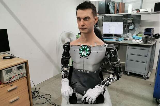 Человекоподобные роботы появятся в российских ТЦ и МФЦ