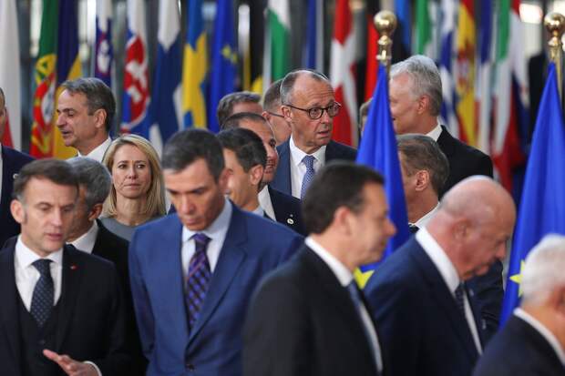 Politico: саммит ЕС показал всю нерешительность его лидеров