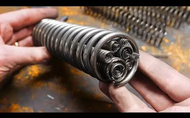 Нажми и смотри