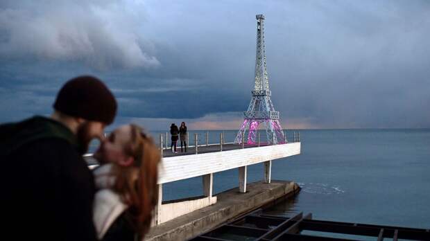 Психолог раскрыла, как правильно просить мужчину о подарках на 14 февраля