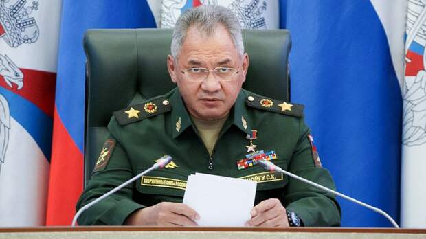 Шойгу поздравил выпускников военных вузов РФ с окончанием учебы