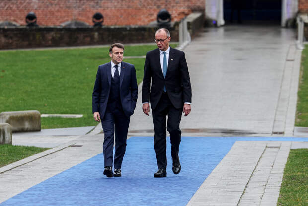 В Кремле дали совет Макрону и Мерцу по переговорам с Путиным