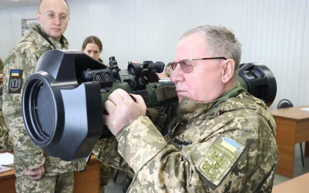 На Украину продолжает поступать летальное оружие из США На Украину продолжает поступать летальное оружие из США