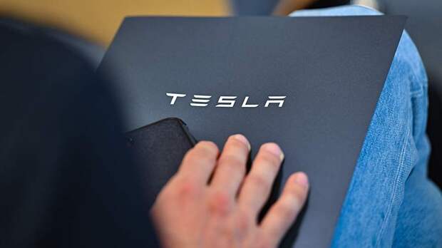 Bloomberg сообщило об увольнениях и беспорядке в компании Tesla