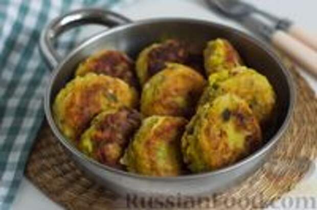 Фото к рецепту: Картофельные котлеты с фасолью