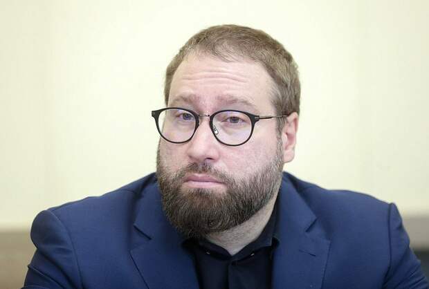 Горелкин предложил обязать цифровые платформы обеспечить авторам контента возможность размещения пометки «оригинальный информационный материал»
