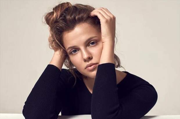 Ника Здорик разорвала помолвку с возлюбленным